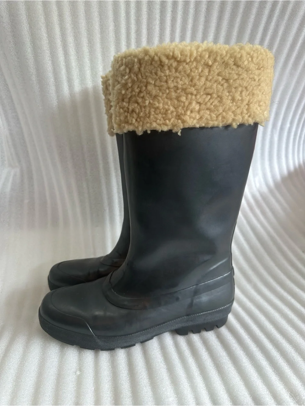 UGG Chestnut Shearling-Lined Slip-On Rain Boots